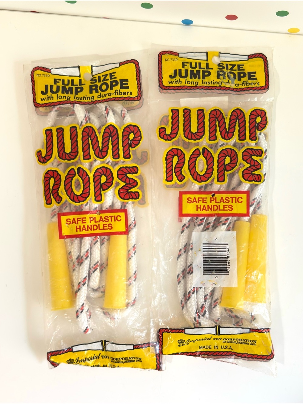 Vintage Yellow Jump Rope Handles by - Picture 2 of 8